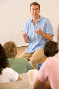 Преподаватель эконом.дисциплин14612